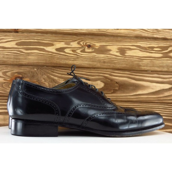 H.H. Brown Shoes Size 10.5 M Black Wingtip Oxfords Leather Men 3049X - Picture 4 of 9